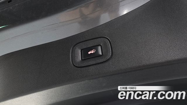 Renault Korea QM6 2021 — photo 25