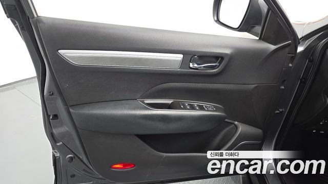 Renault Korea QM6 2021 — photo 14