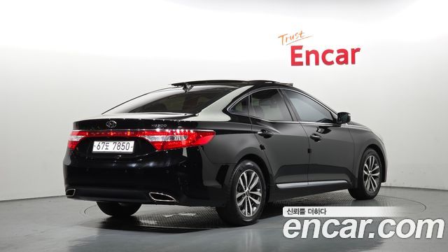 Hyundai Grandeur 2012 — photo 2