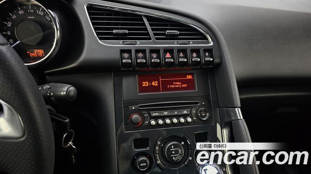 Peugeot 3008 2015 — photo 20