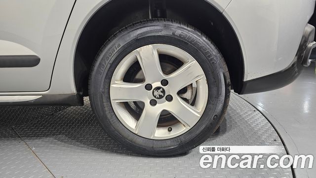 Peugeot 3008 2015 — photo 7