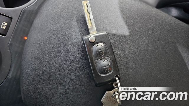 Peugeot 3008 2015 — photo 28