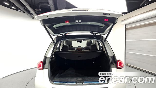 Mercedes-Benz GLE-Class 2022 — photo 20