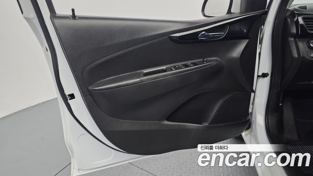 Chevrolet Korea Spark 2017 — photo 14