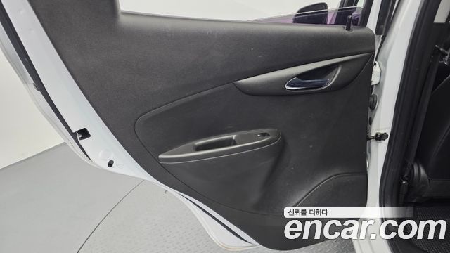 Chevrolet Korea Spark 2017 — photo 15