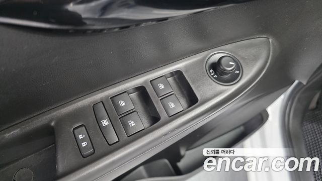 Chevrolet Korea Spark 2017 — photo 28