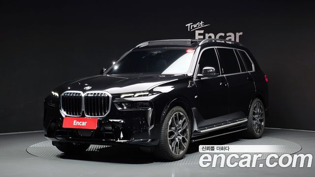 BMW X7 2024 — photo 1