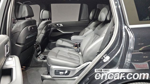 BMW X7 2024 — photo 16