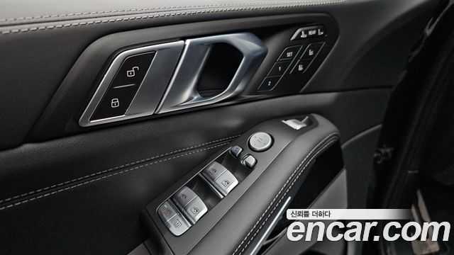 BMW X7 2024 — photo 36