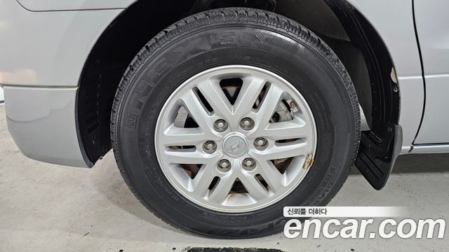 Hyundai Starex 2017 — photo 5