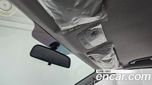 Hyundai Starex 2017 — photo 15