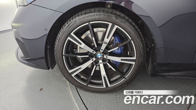 BMW 5-Series 2024 — photo 5