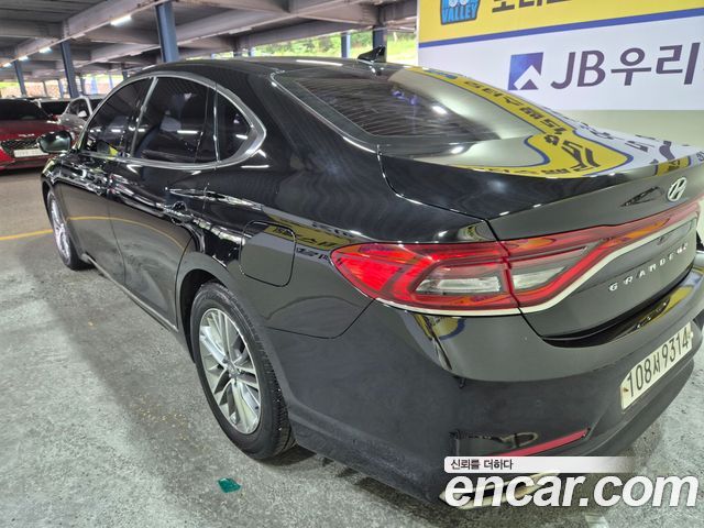 Hyundai Grandeur 2019 — photo 7