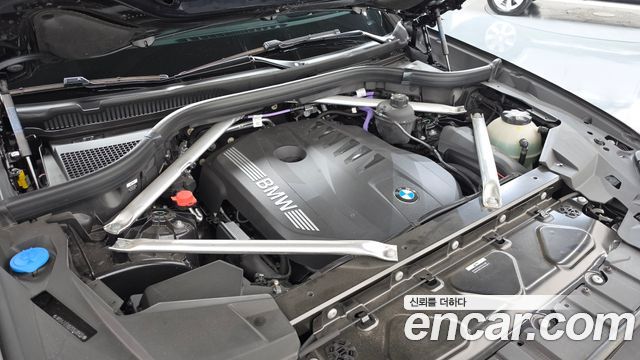 BMW X5 2025 — photo 6