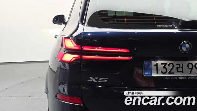 BMW X5 2025 — photo 9