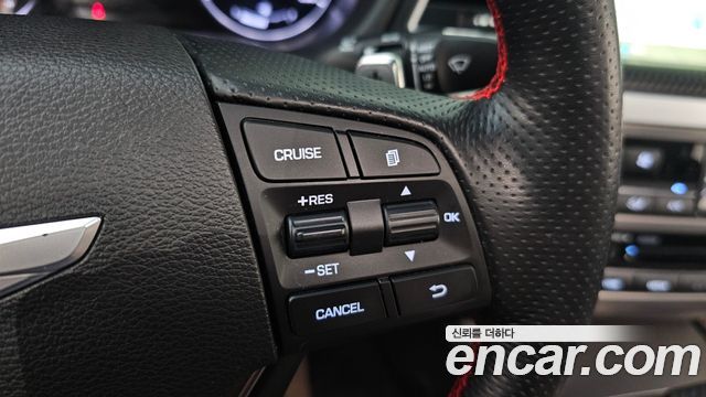 Hyundai Genesis 2016 — photo 15