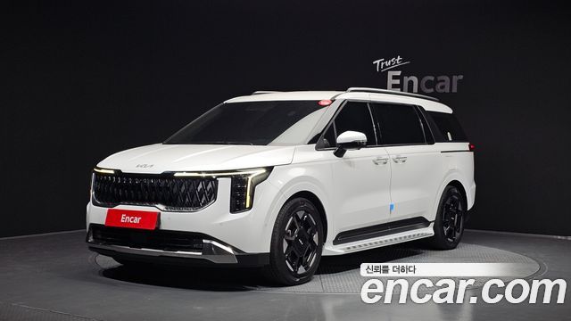Kia Canival 2024 — photo 1