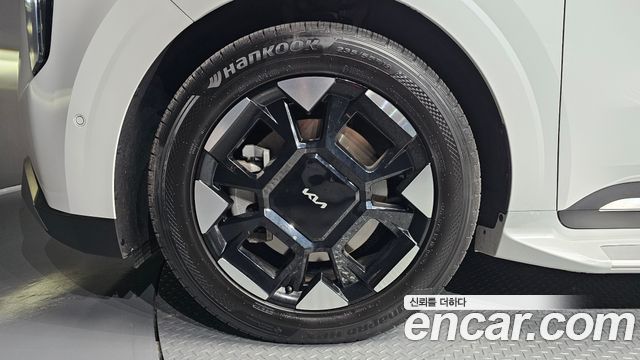 Kia Canival 2024 — photo 5