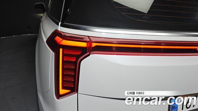 Kia Canival 2024 — photo 9