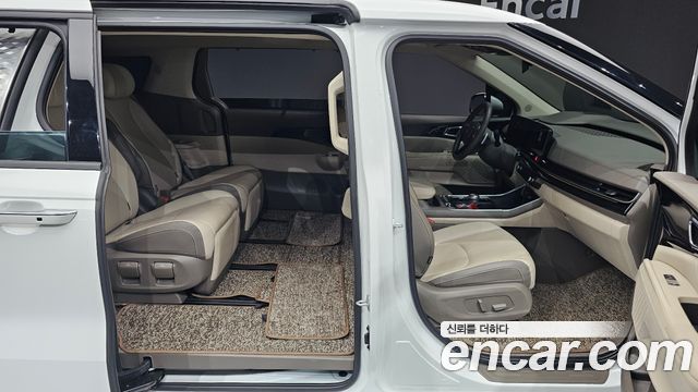 Kia Canival 2024 — photo 16