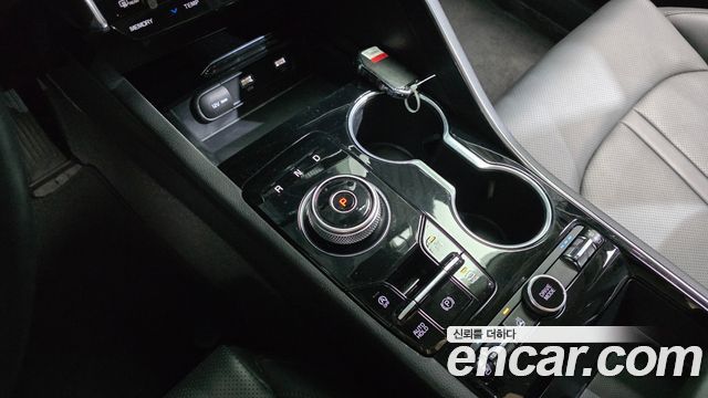 Kia K5 2020 — photo 12