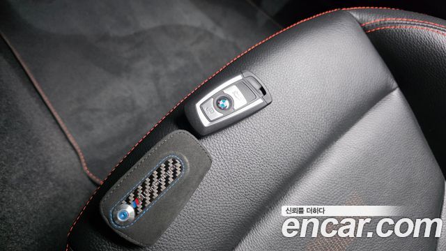 BMW M2 2019 — photo 30