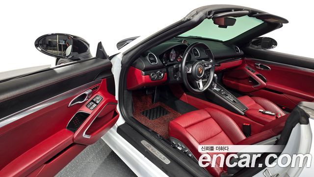Porsche 718 2017 — photo 13