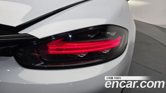 Porsche 718 2017 — photo 9