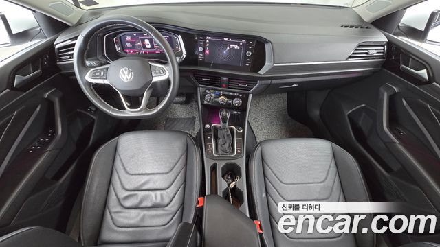 Volkswagen Jetta 2023 — photo 10