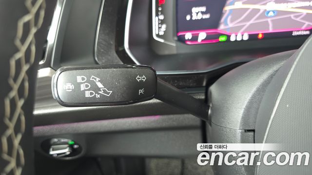 Volkswagen Jetta 2023 — photo 27