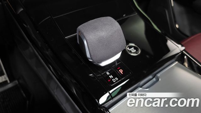 Land Rover Range Rover Sport 2025 — photo 12