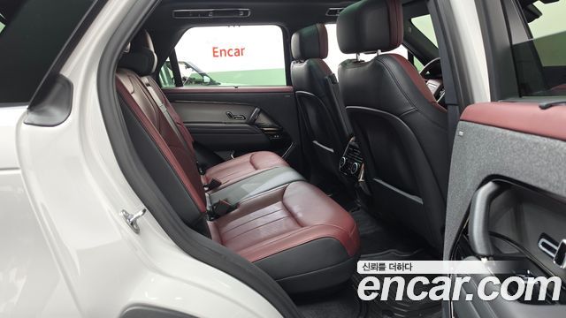 Land Rover Range Rover Sport 2025 — photo 17