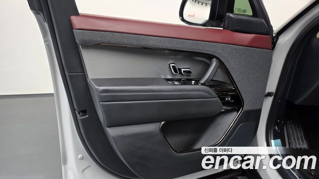 Land Rover Range Rover Sport 2025 — photo 14
