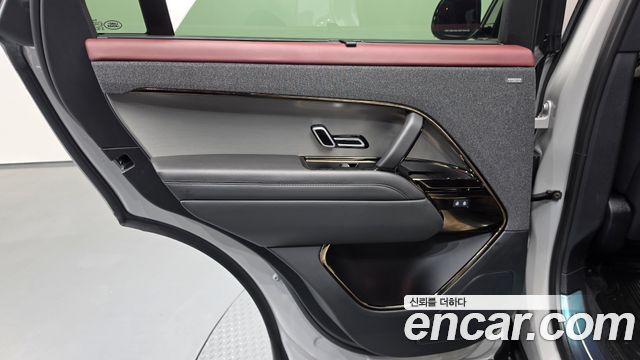 Land Rover Range Rover Sport 2025 — photo 15