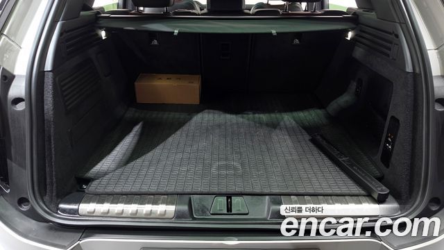 Land Rover Range Rover Sport 2025 — photo 29