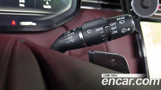 Land Rover Range Rover Sport 2025 — photo 37