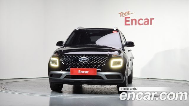 Hyundai Venue 2022 — photo 3