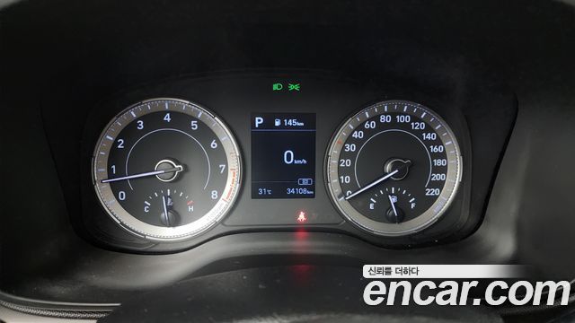 Hyundai Venue 2022 — photo 8