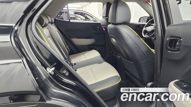 Hyundai Venue 2022 — photo 12