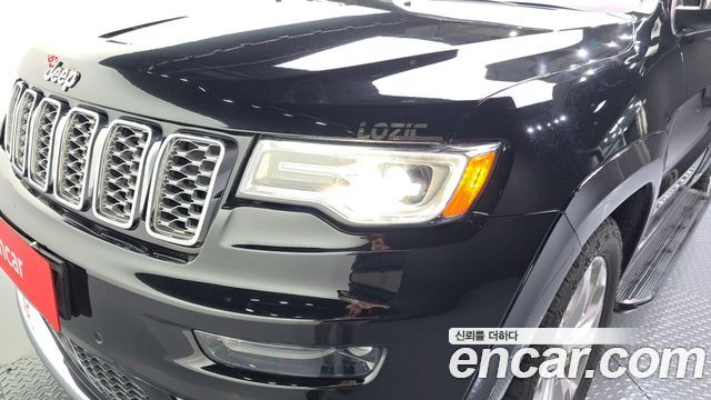 Jeep Cherokee 2021 — photo 8