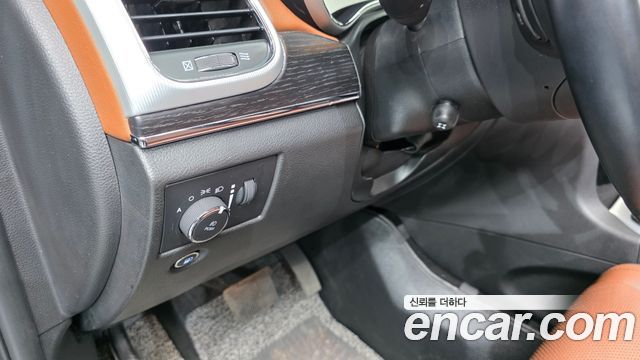 Jeep Cherokee 2021 — photo 27