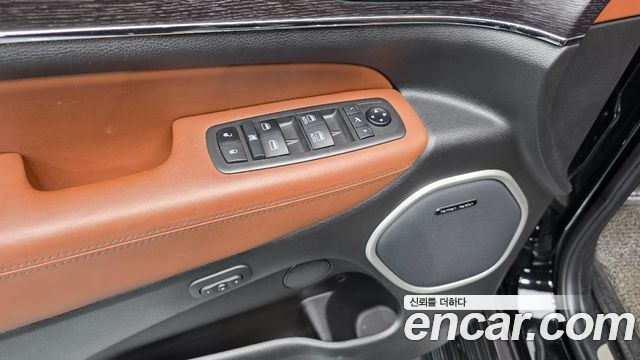 Jeep Cherokee 2021 — photo 30