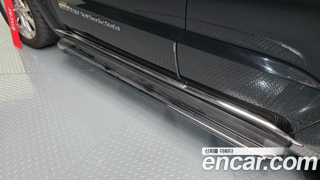 Jeep Cherokee 2021 — photo 34
