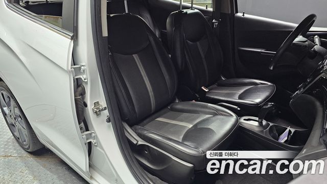 Chevrolet Korea Spark 2019 — photo 11