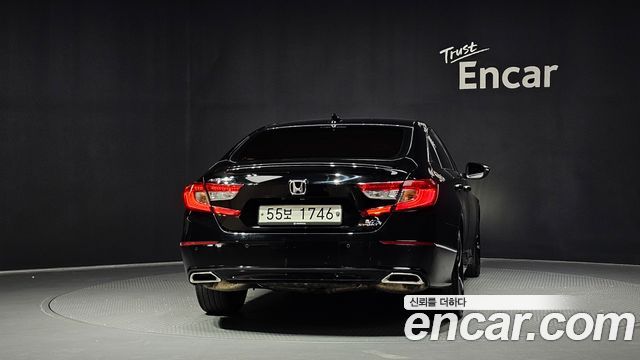 Honda Accord 2018 — photo 4