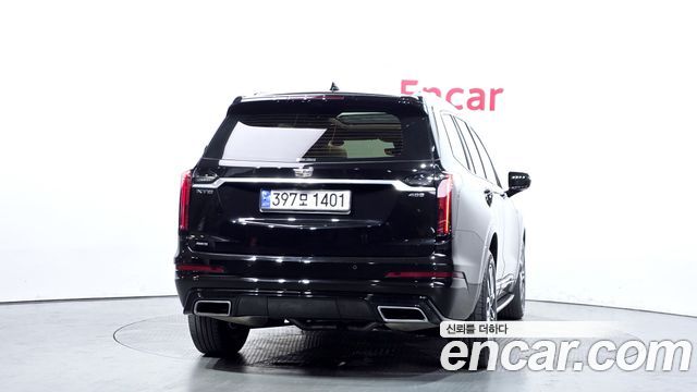Cadillac XT6 2021 — photo 4