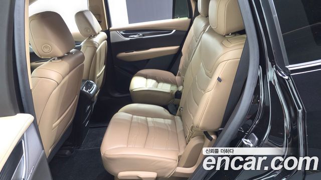 Cadillac XT6 2021 — photo 18