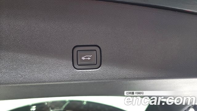 Cadillac XT6 2021 — photo 22