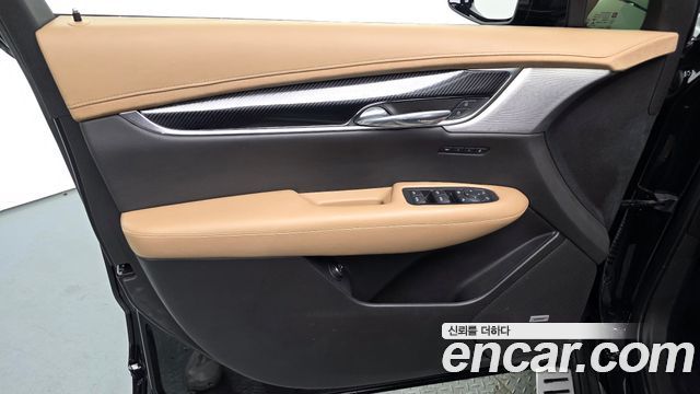 Cadillac XT6 2021 — photo 14