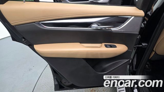 Cadillac XT6 2021 — photo 15